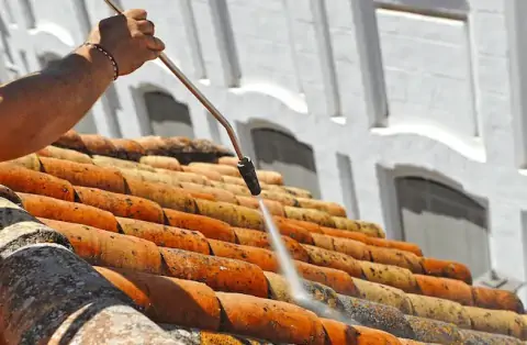 Nettoyage de toitures - Eppeville